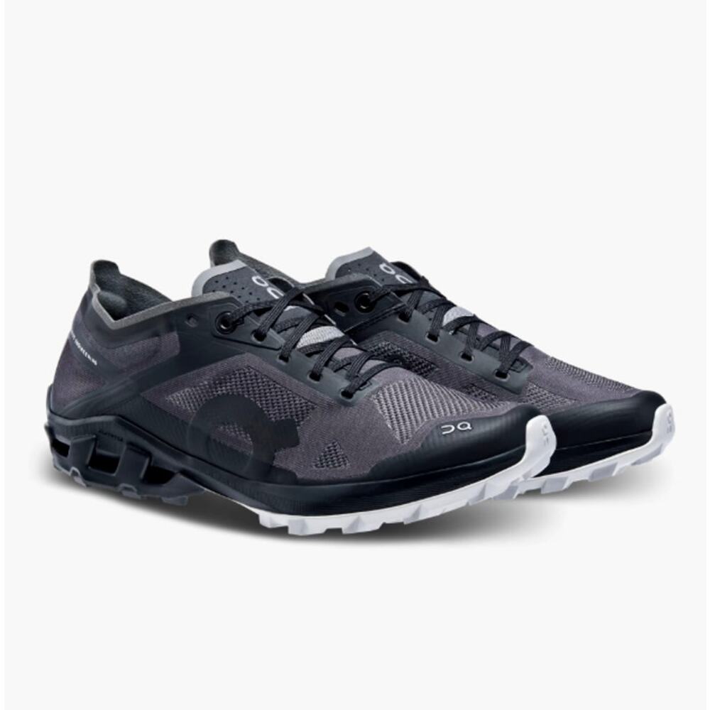 ON Women's Black Glacier Cloudventure Peak 3 Running Shoes Size 7 - Picture 1 of 14